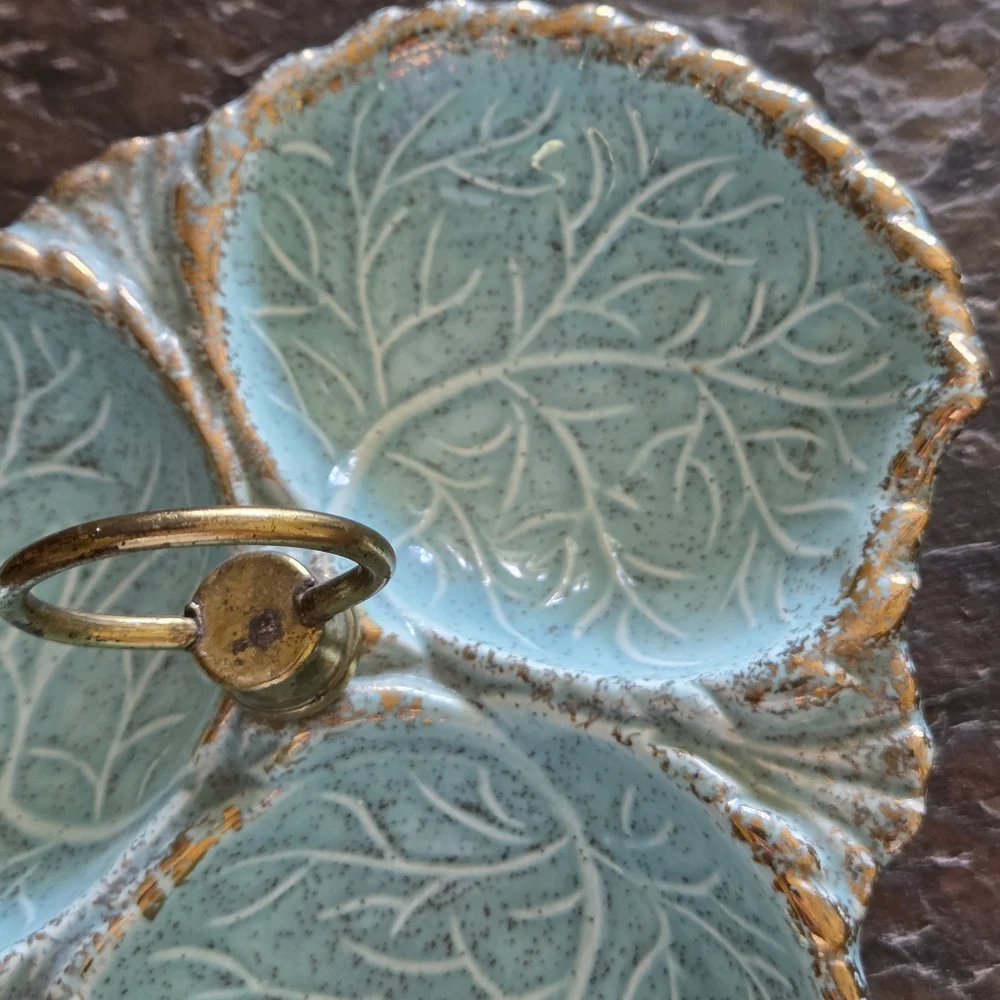 Vtg MCM California USA Pottery Divided Leaf Nut Dish Turquoise Aqua Gold Accents